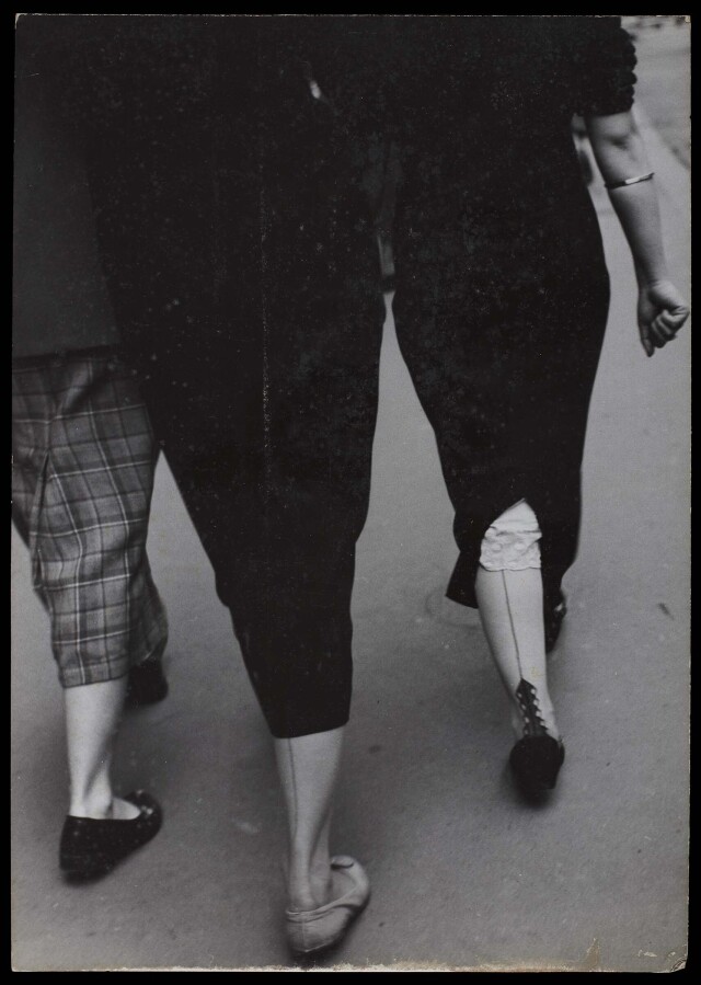 Три ноги, 1956. Фотограф Ориоль Маспонс