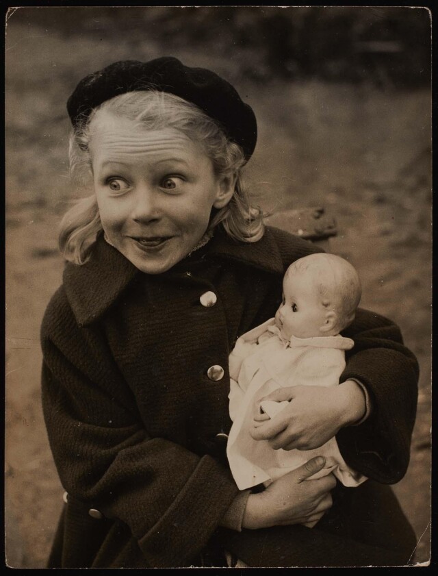 Ребёнок из Парижа, 1957. Фотограф Ориоль Маспонс