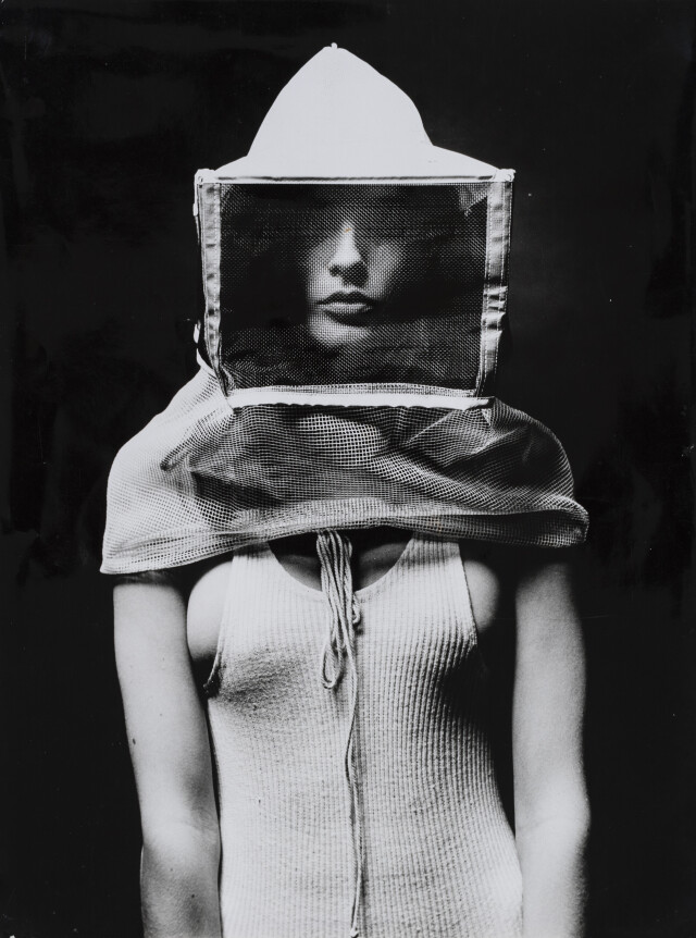 Пчеловод Джанетт, 1967. Фотограф Ориоль Маспонс