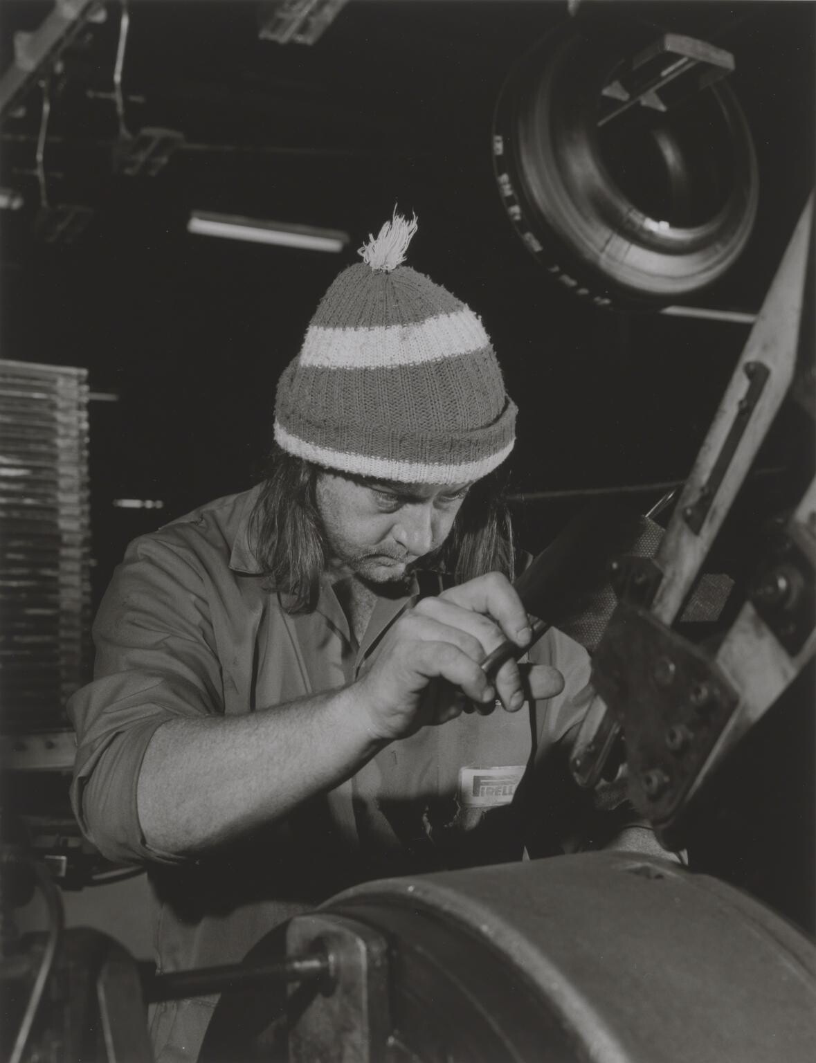 Производитель грузовых шин 1990 год. Фотограф Крис Киллип
