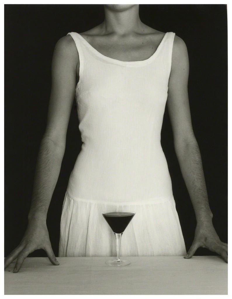 Женщина и бокал, 1985. Автор Чема Мадоз