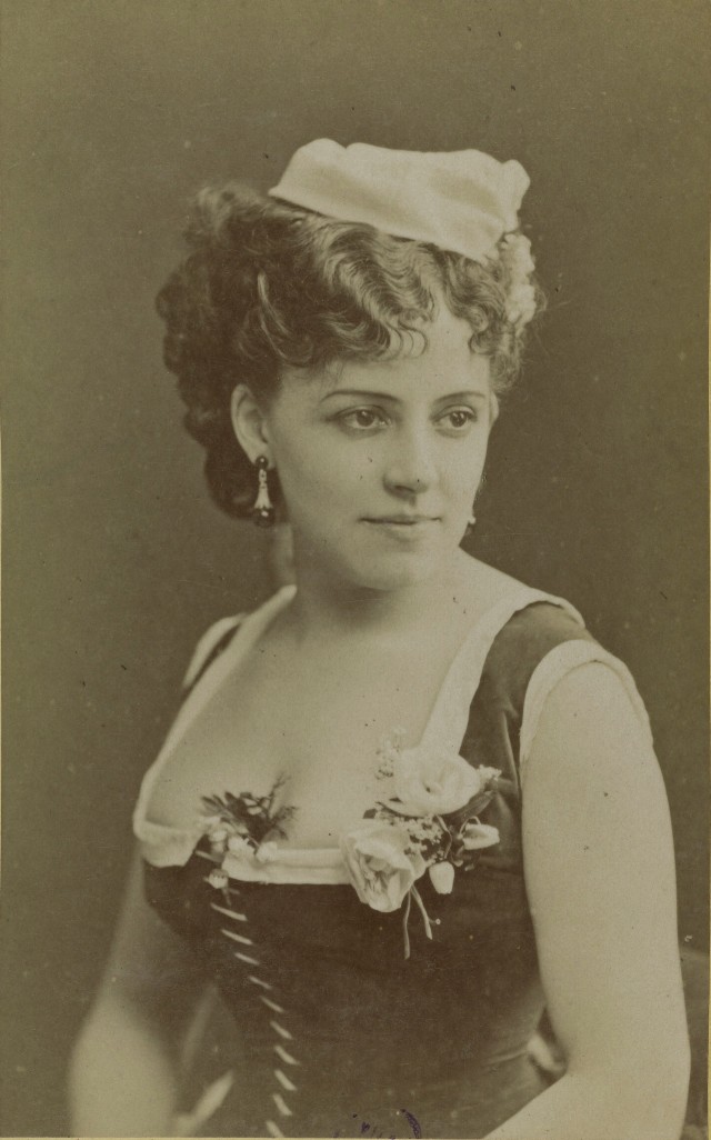 Актриса и певица Алина де Поммайрак, 1860-1890. Автор Надар