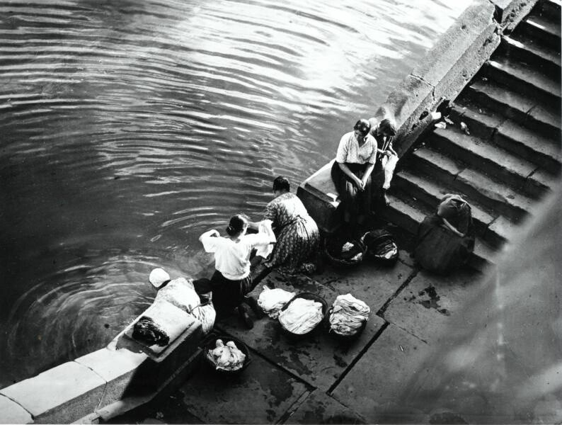 Прачки на Москве-реке, 1925 год. Фотограф Семен Фридлянд
