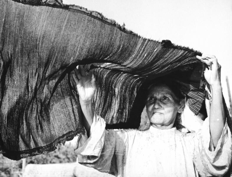 Долой чадру, 1925 год. Фотограф Георгий Зельма