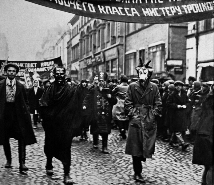 Демонстрация, 1927 год. Фотограф неизвестен