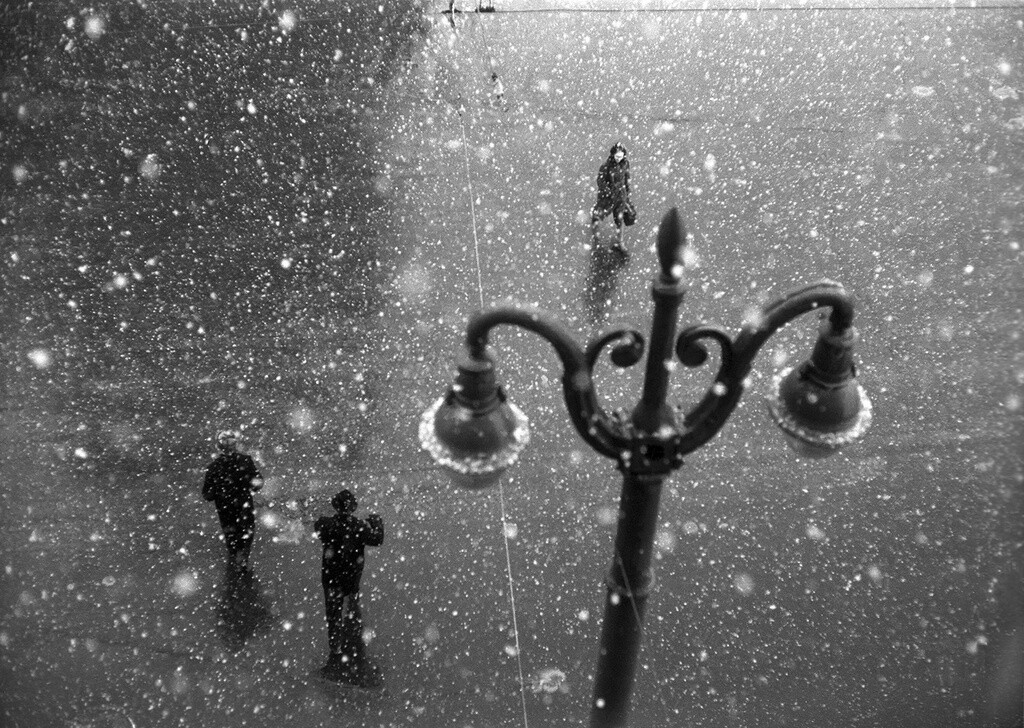 Мокрый снег, 1962 год. Фотограф Борис Косарев