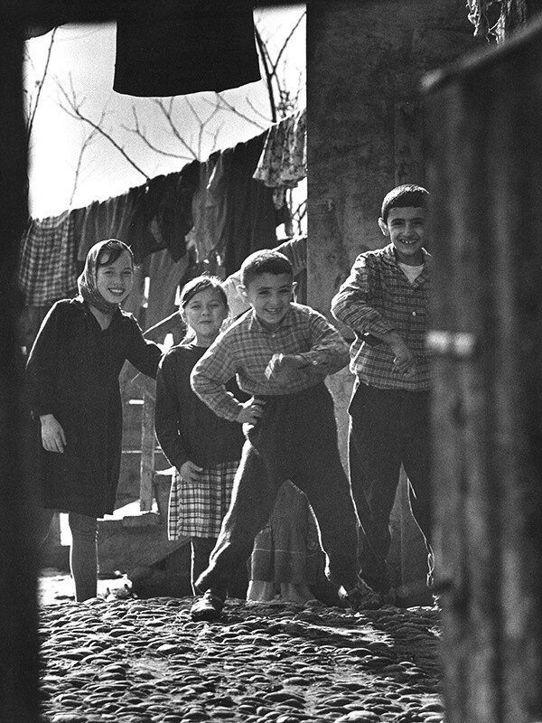 Грузинские дети, 1968 год. Фотограф Михаил Дашевский