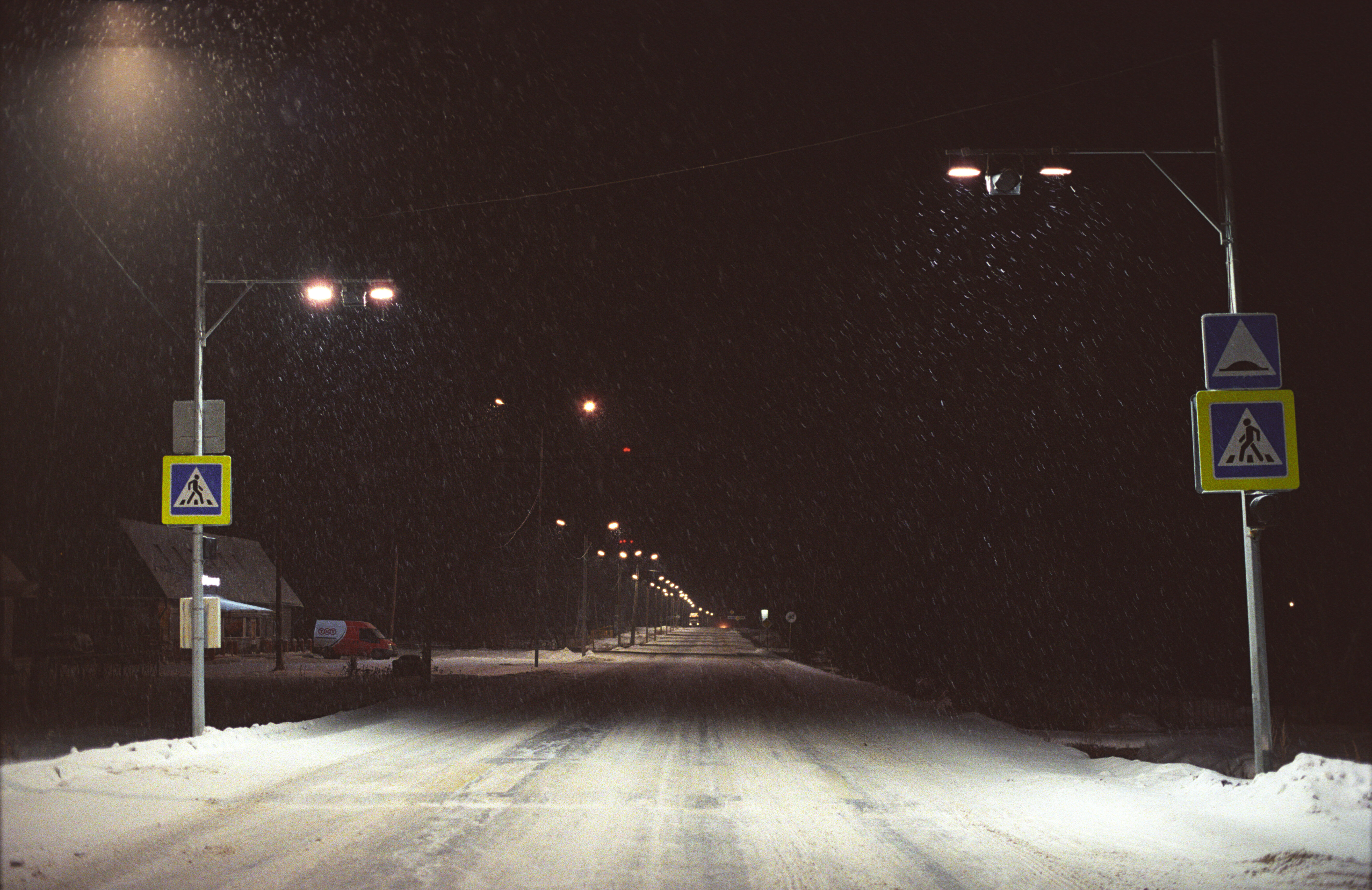 ночь улица фонарь...