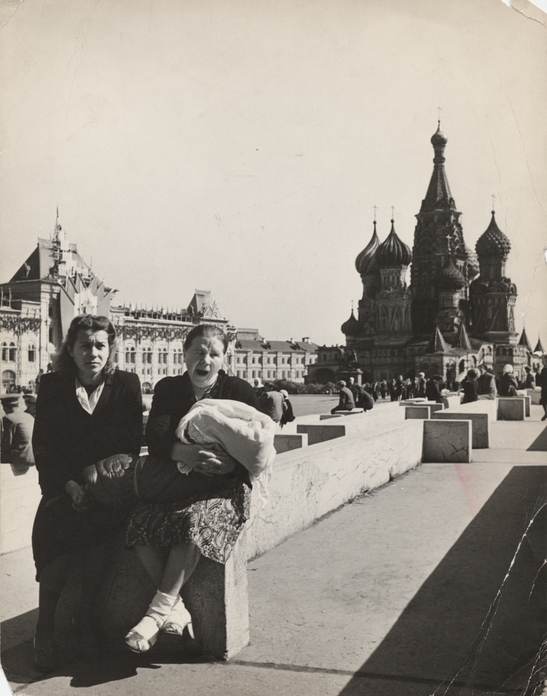 На Красной площади в Москве, 1947 год. Фотограф Роберт Капа