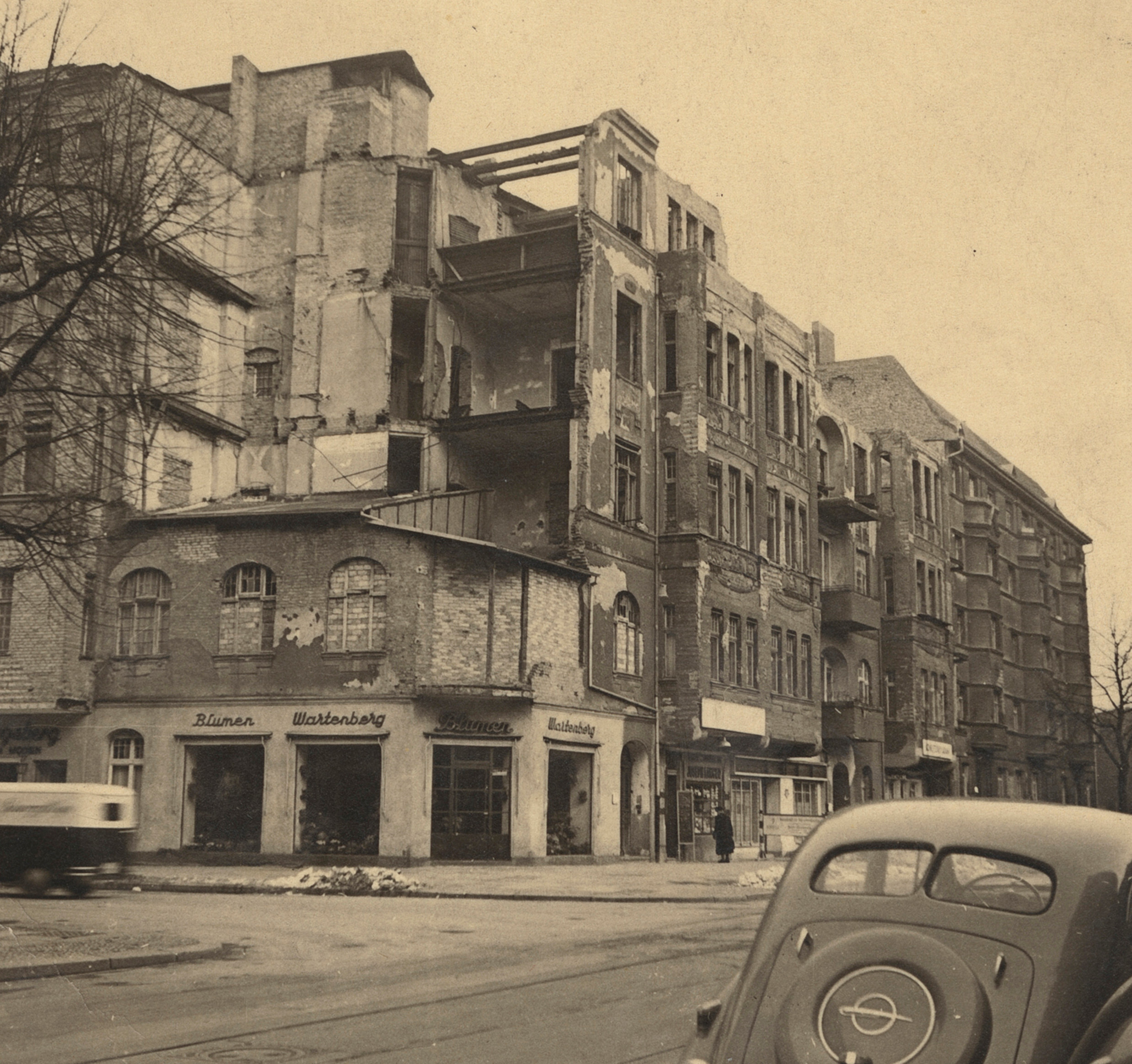 Бывший дом Романа Вишняка на Паризерштрассе, Вильмерсдорф, Берлин, 1950 г. Фотограф Роман Вишняк