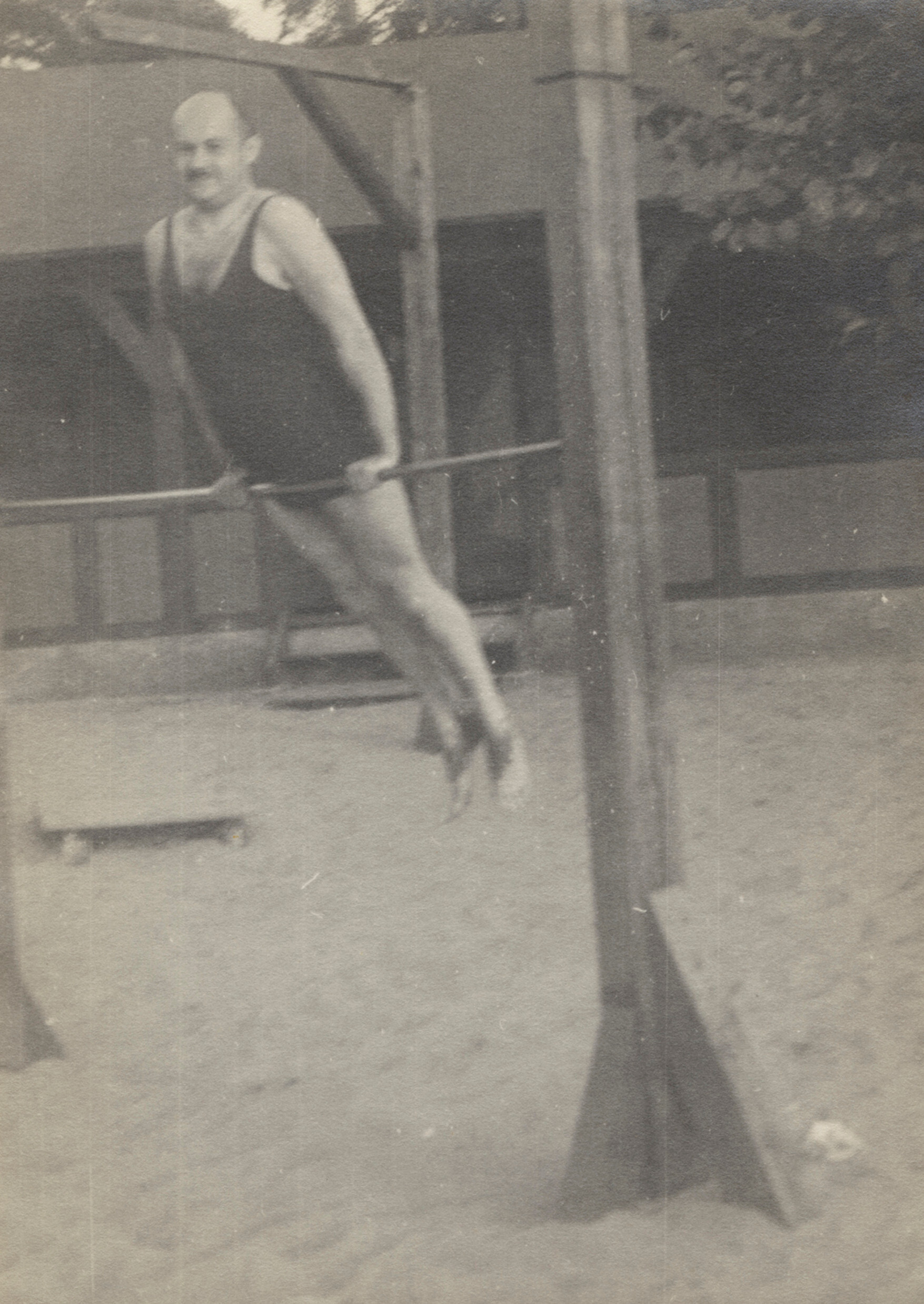 Роман Вишняк на тренировке, Берлин, 1920-е годы. Фотограф Роман Вишняк