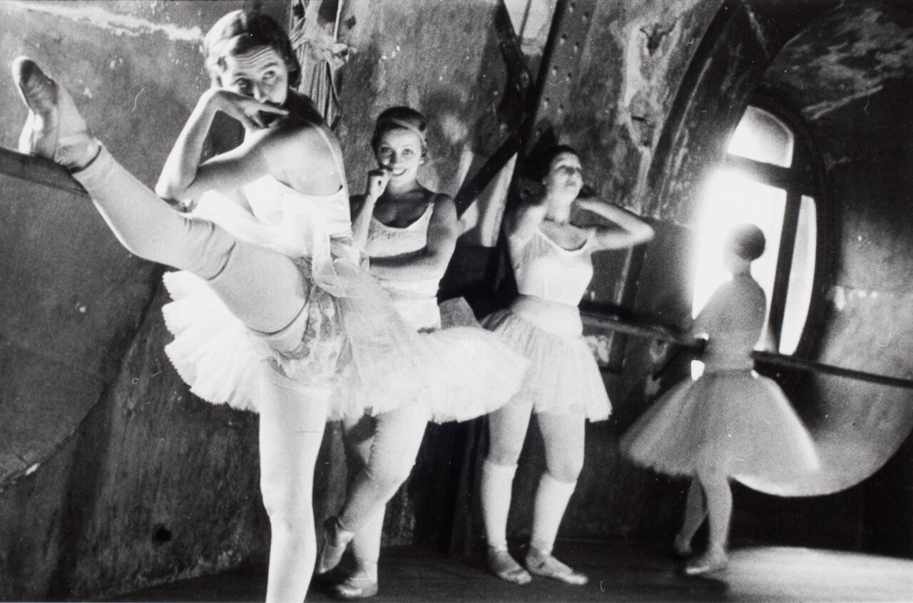 Балетная практика в Гранд Опера, Париж, 1934 год. Фотограф Люсьен Айгнер