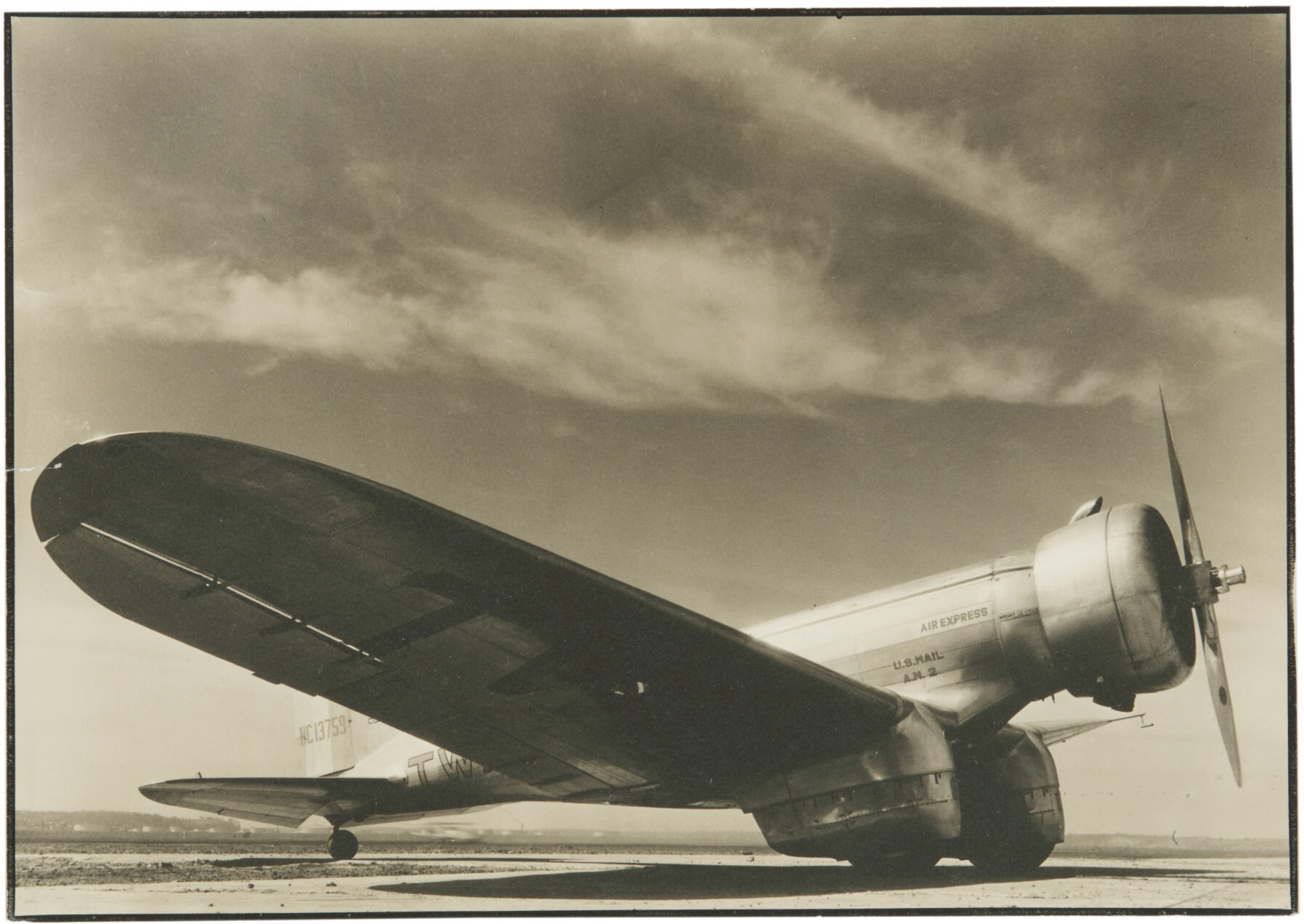Самолёт, 1937 год.  Фотограф Маргарет Бурк-Уайт