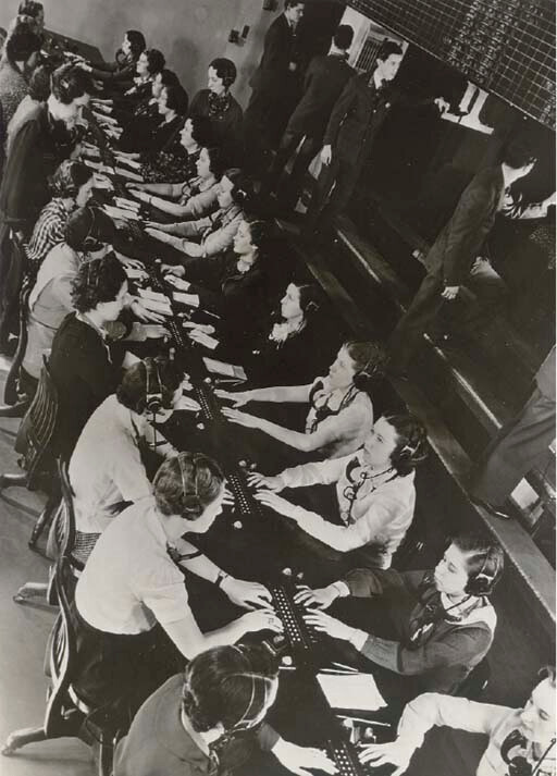 Коммутатор на Нью-Йоркской фондовой бирже, 1936 год.  Фотограф Маргарет Бурк-Уайт