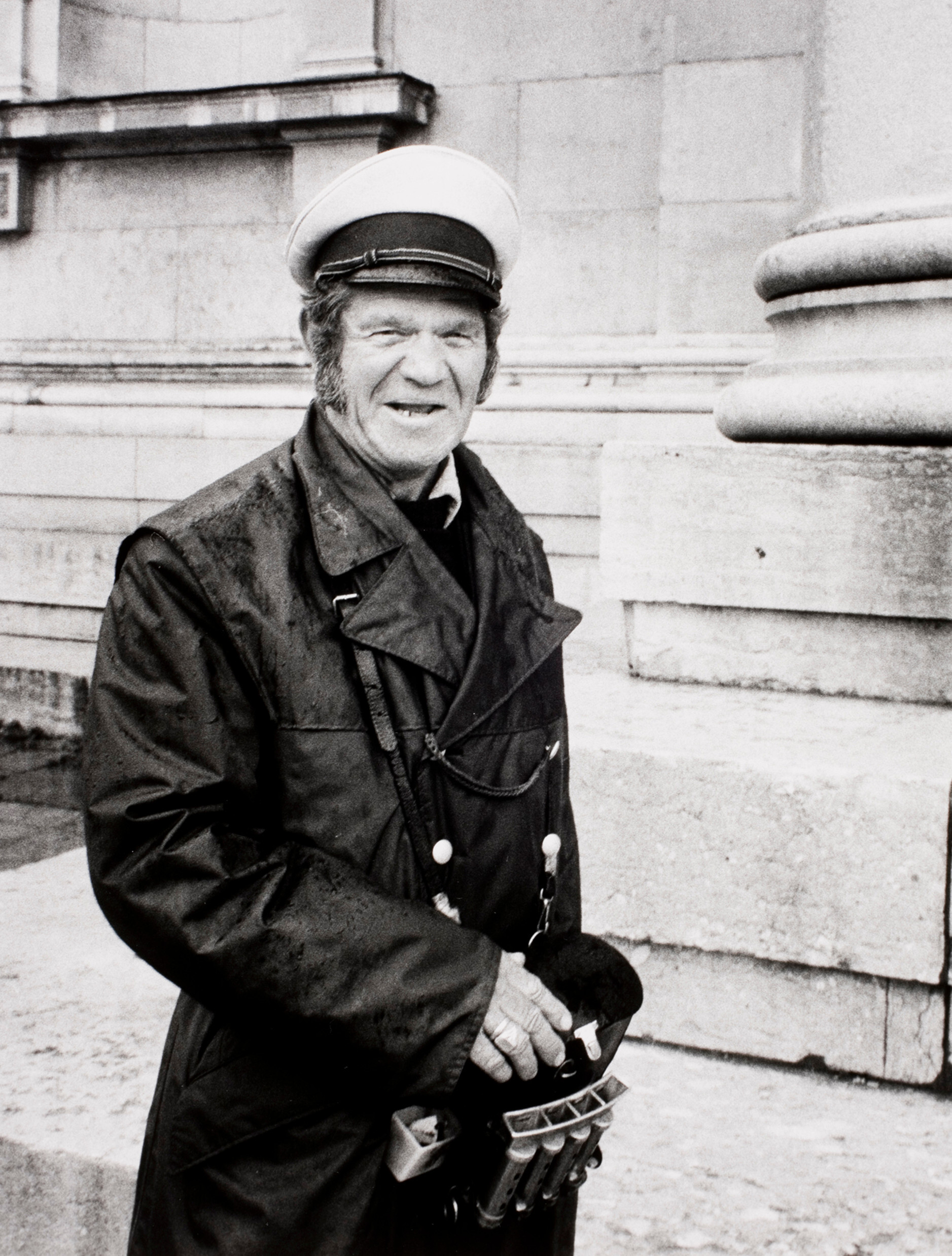 Альфред Меллер, дежурный по парковке, Haus der Kunst, Мюнхен, 1980 год. Фотограф Альфред Эйзенштадт