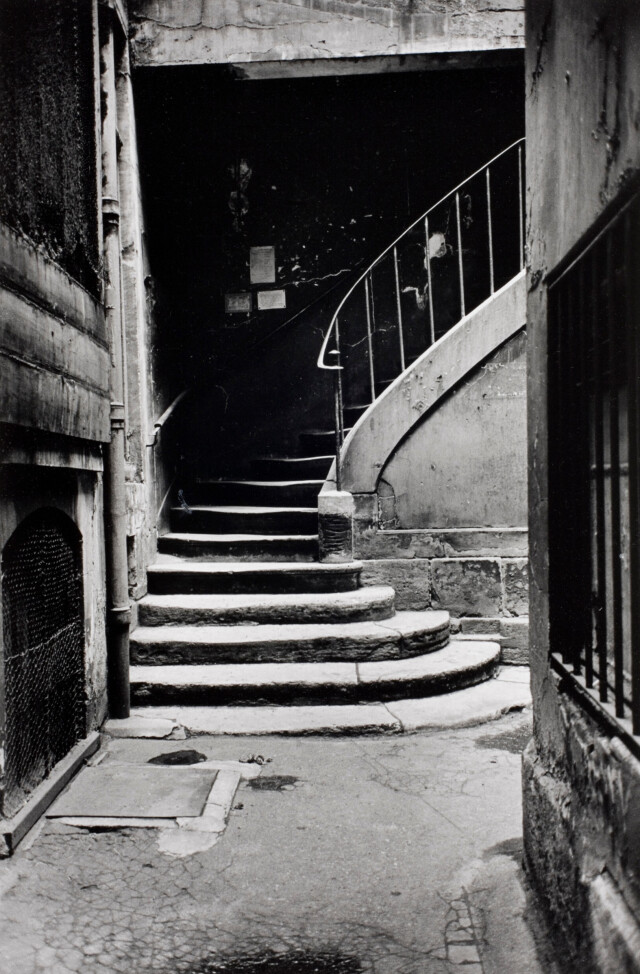 Парижский двор, 1963 год. Фотограф Альфред Эйзенштадт