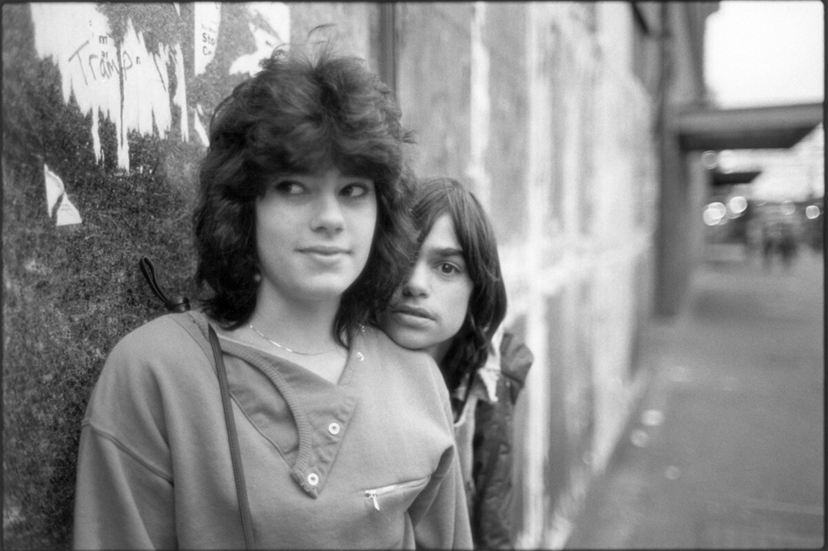 Ким и Дьюэйн на Пайк-стрит, Сиэтл, Вашингтон, 1983 год. Фотограф Мэри Эллен Марк