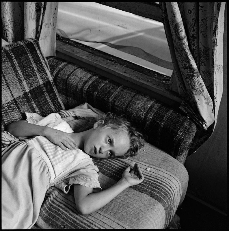 Кэрри Копас, Портсмут, Огайо, 1989 год. Американская одиссея. Фотограф Мэри Эллен Марк