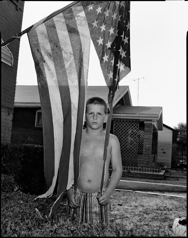 Хёрсти Лакстон после наводнения, Сент-Луис, штат Миссури, 1993 год. Американская одиссея. Фотограф Мэри Эллен Марк