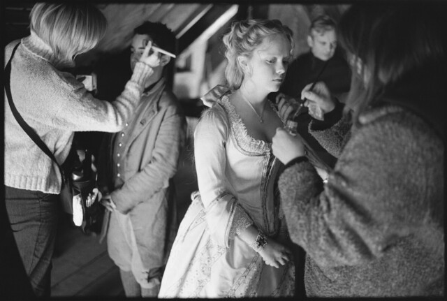 Марк Пикеринг и Кристина Риччи. «Сонная лощина», Англия, 1999 г. «За кулисами». Фотограф Мэри Эллен Марк