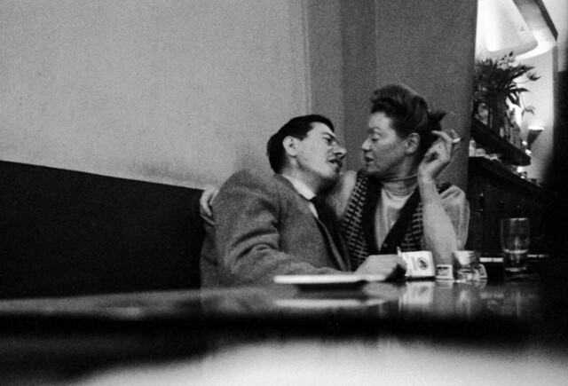 Кафе Селект, Париж, 1955 год. Фотограф Кен Ван Сикл