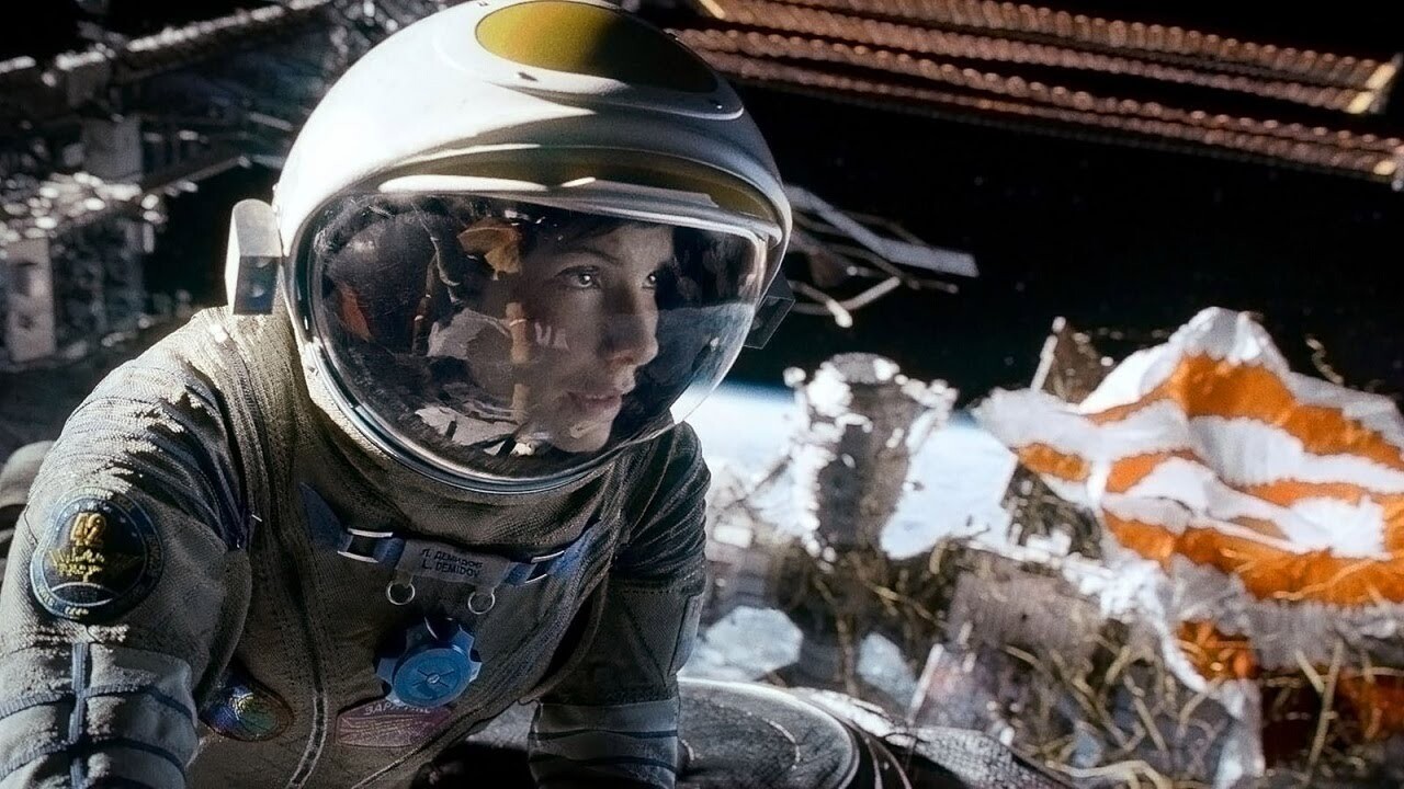 Гравитация (Gravity, 2013) — Выжить в космосе и вернуться на Землю, лишившись корабля