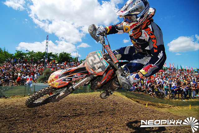 15 Thrilling Motocross Pictures