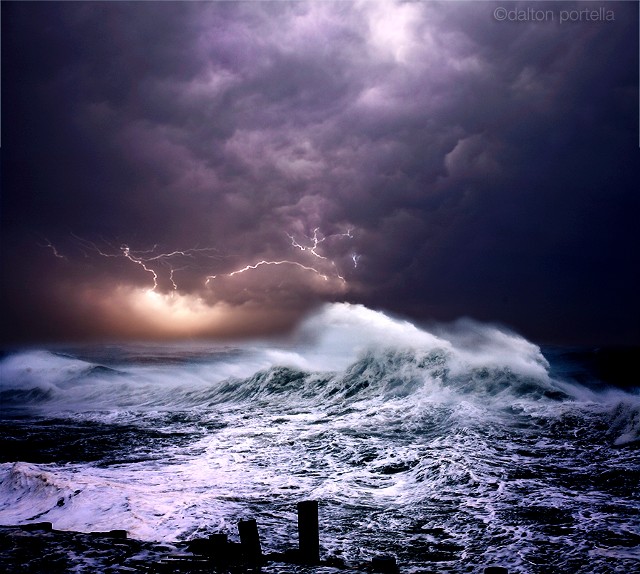 Штормящий океан в фотографиях Далтона Портелла