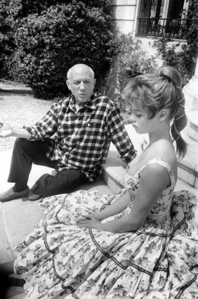 Пабло Пикассо и Бриджит Бардо в 1956 году