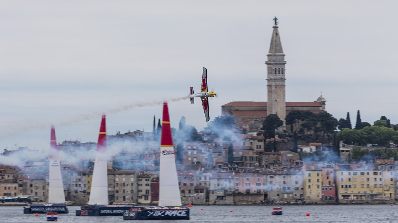 Aviagonki Red Bull Air Race 2014