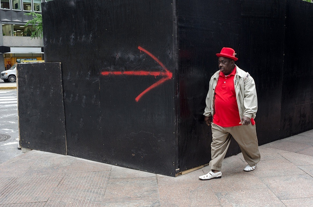 Красный цвет в уличной фотографии - 35 вдохновляющих примеров 