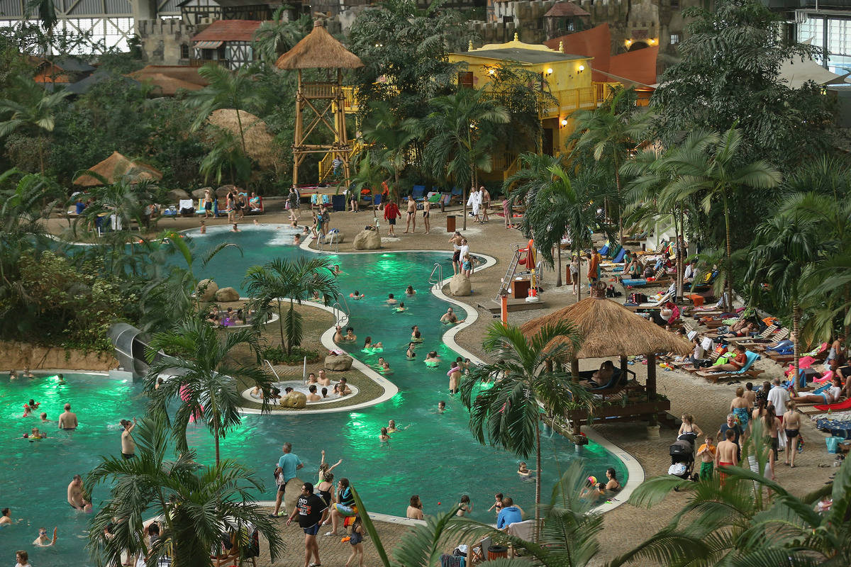 Тропический остров (Das Tropical Islands Resort), Германия