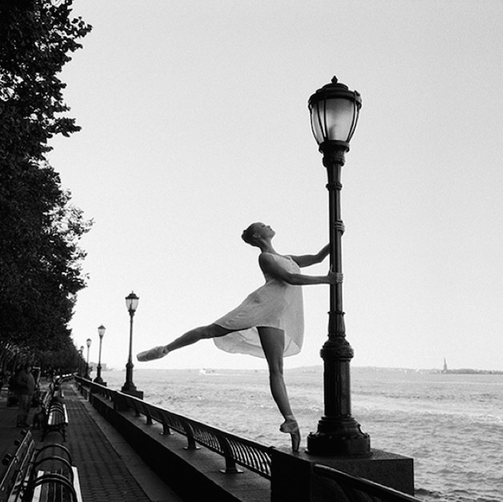 Элегантные балерины на улицах города в фотопроекте Дэйна Шитаги