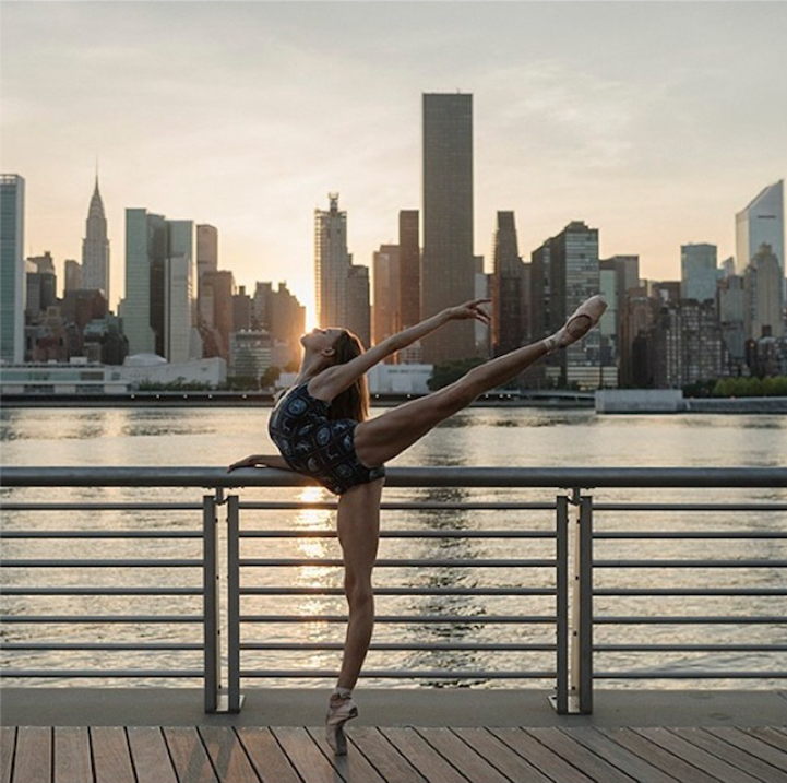 Элегантные балерины на улицах города в фотопроекте Дэйна Шитаги