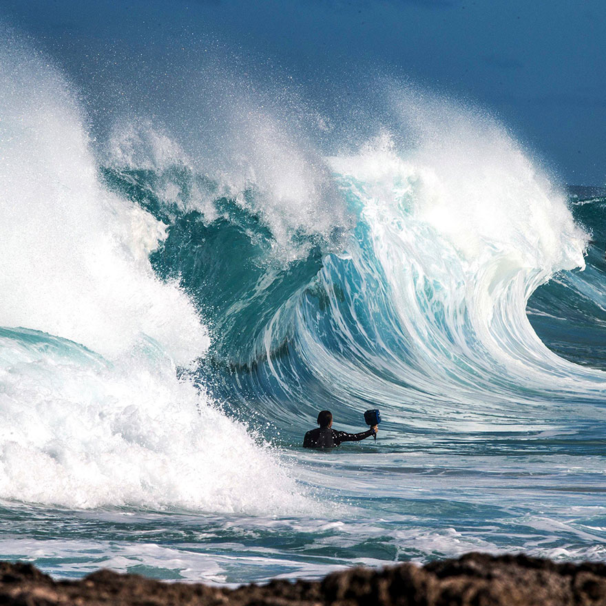 Ошеломляющие волны в фотографиях Кларка Литтла-1