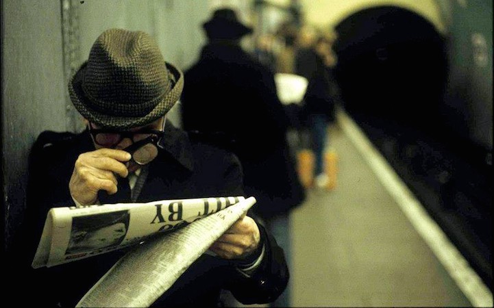 Пассажиры лондонского метро в фотографиях Боба Маззера
