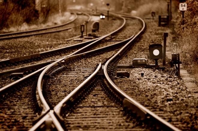 Контрастные фотографии железной дороги