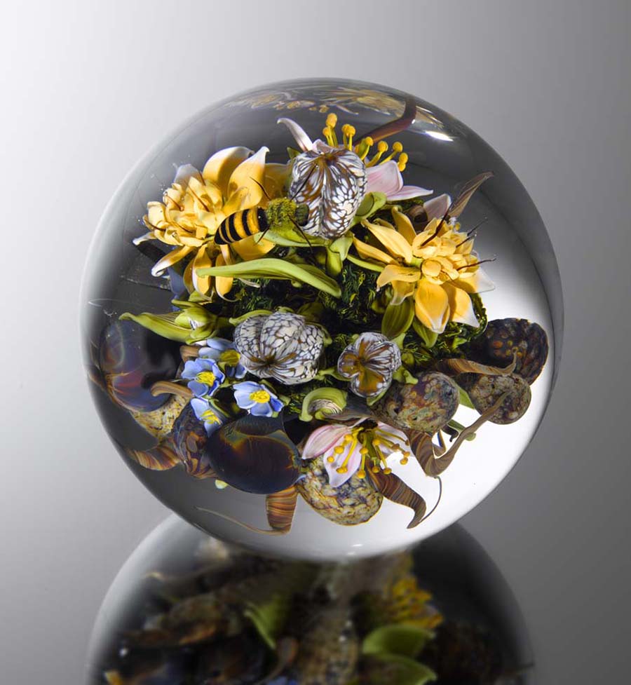 Потрясающие художественные стеклянные пресс-папье Пола Стэнкарда