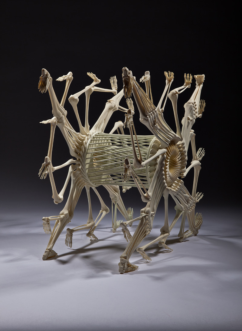 3D скульптуры из человеческих костей от Моники Хорчиковой