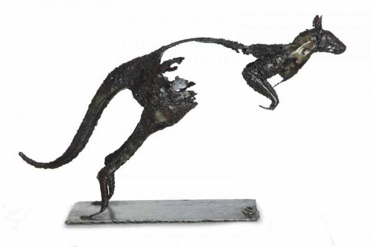 Исчезающие скульптуры животных от Паскаля Шесно