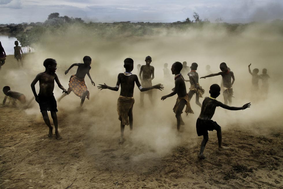 Дети Африки - фотографии Стива МакКарри-04