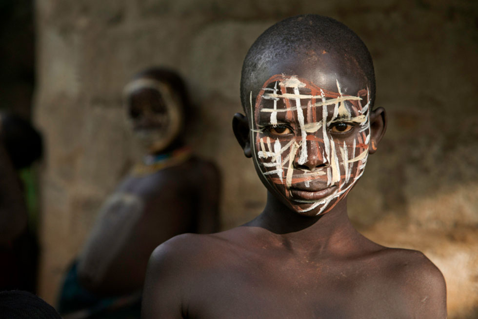 Дети Африки - фотографии Стива МакКарри-14