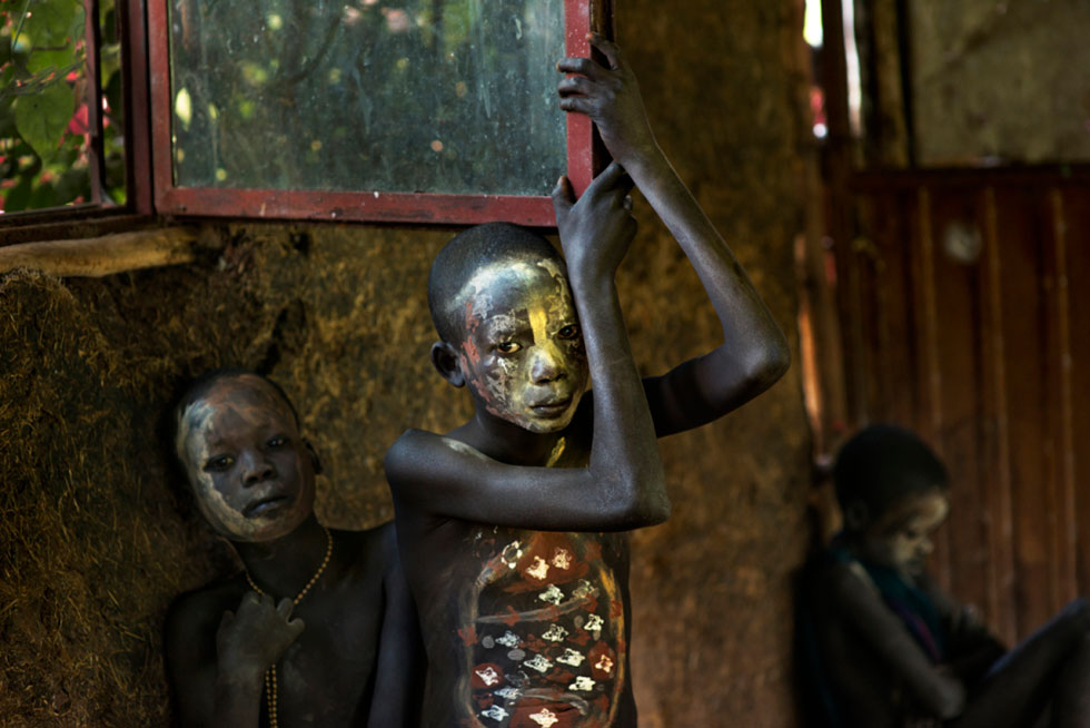 Дети Африки - фотографии Стива МакКарри-07