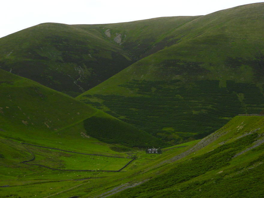 Особняк среди холмов графства Дамфрисшир, Шотландия