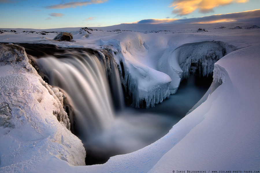30 фантастических замороженных водопадов