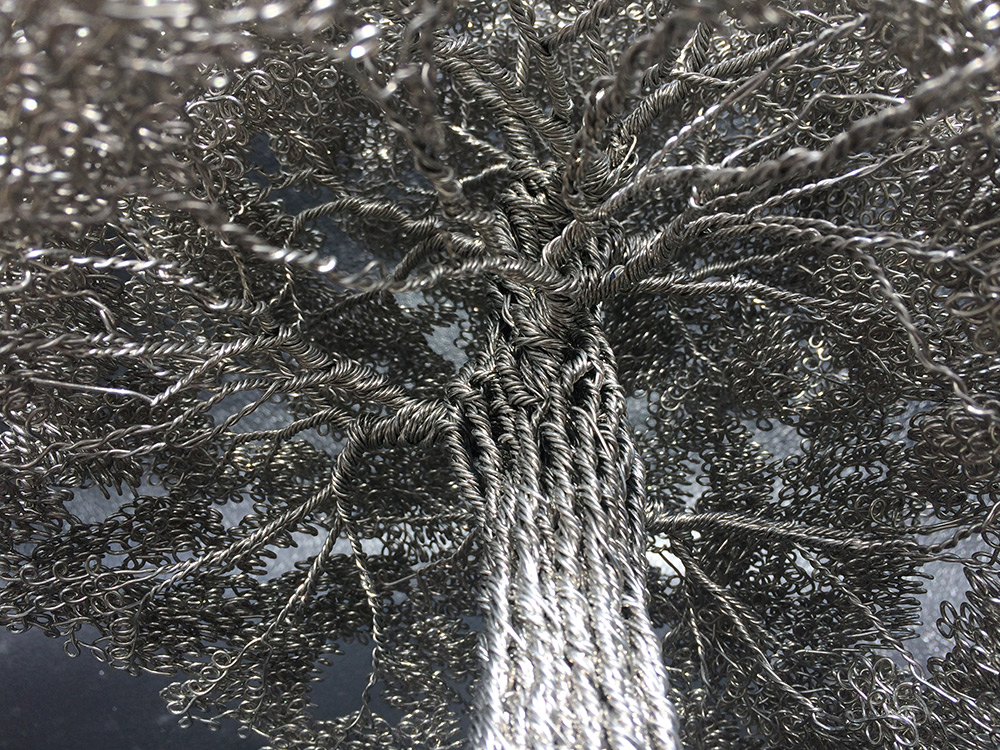 Деревья из проволоки от скульптура Клайва Мэддисона