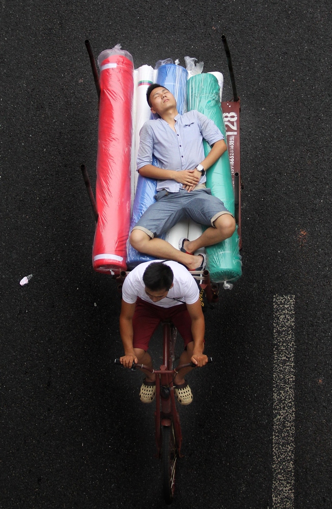 Жизнь на трёхколёсных велосипедах в Гуанчжоу - фото с воздуха