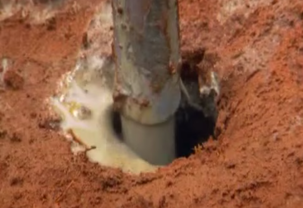 Учёные раскопали колоссальный подземный город муравьёв - видео-02