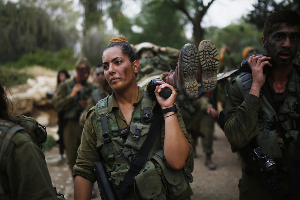 Армейский фоторепортаж: Женщины в израильском батальоне «Каракал» - 1
