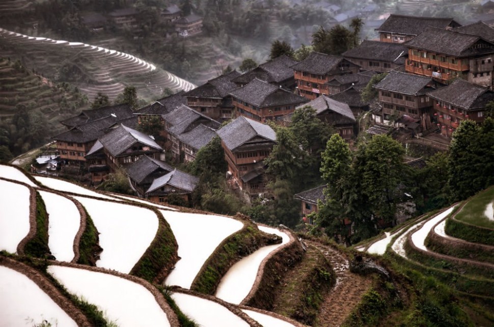 Скрытая горная деревня Цзючжайгоу, Китай